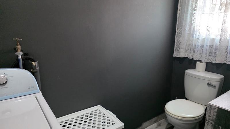 7 Bedroom Property for Sale in Albertinia Western Cape